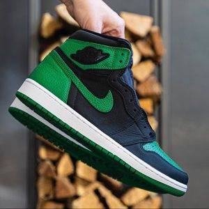 Jordan 1 Retro OG High Pine Green 2.0